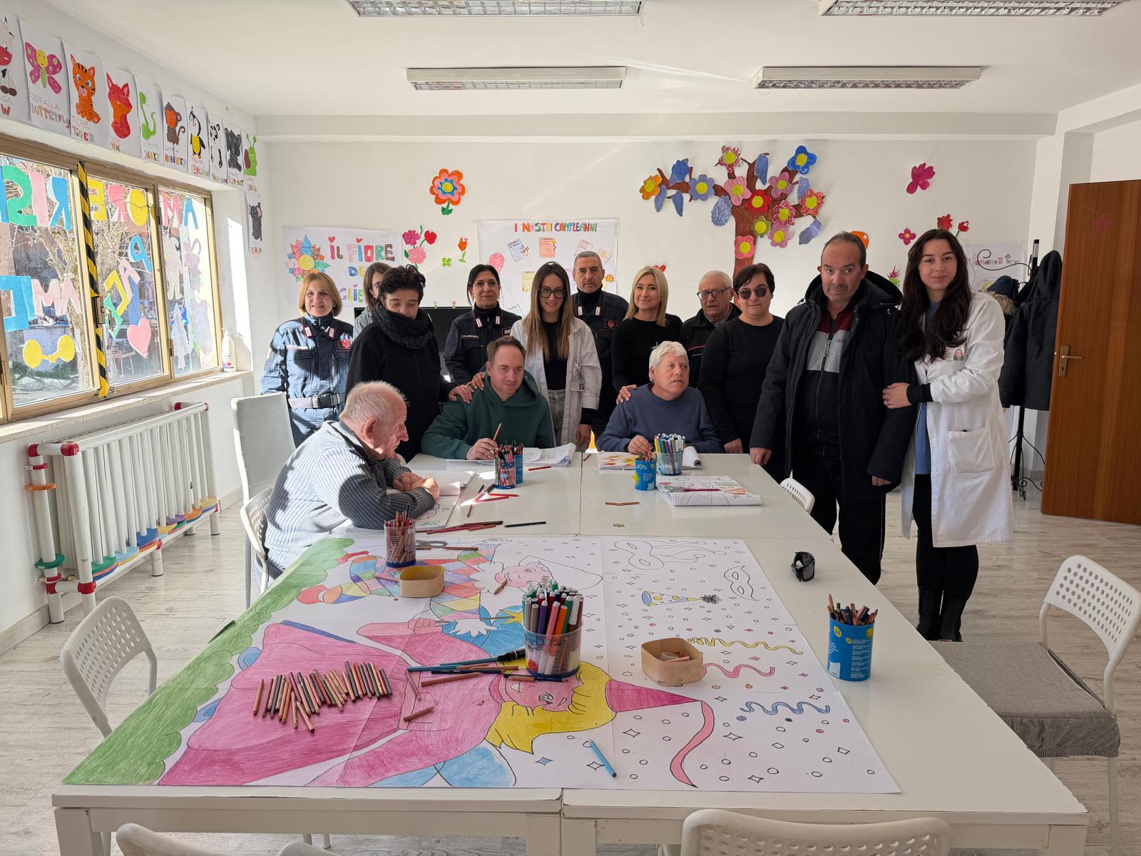 Gruppo di ragazzi dell'associazione Help Handicap durante le attività del centro diurno
